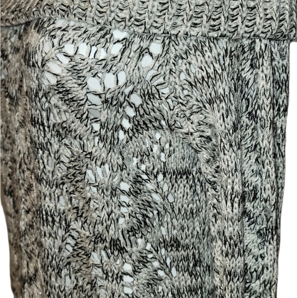 Sweaters - Picture 10 of 15